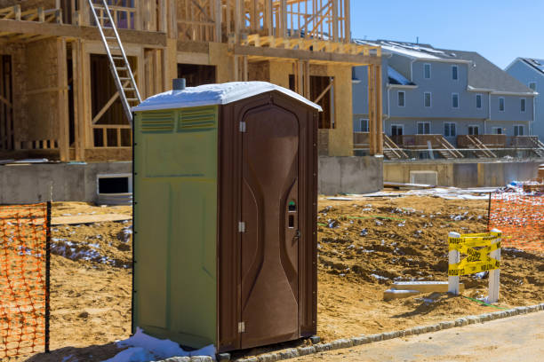 Portable Toilet Options We Offer in Thomasboro, IL